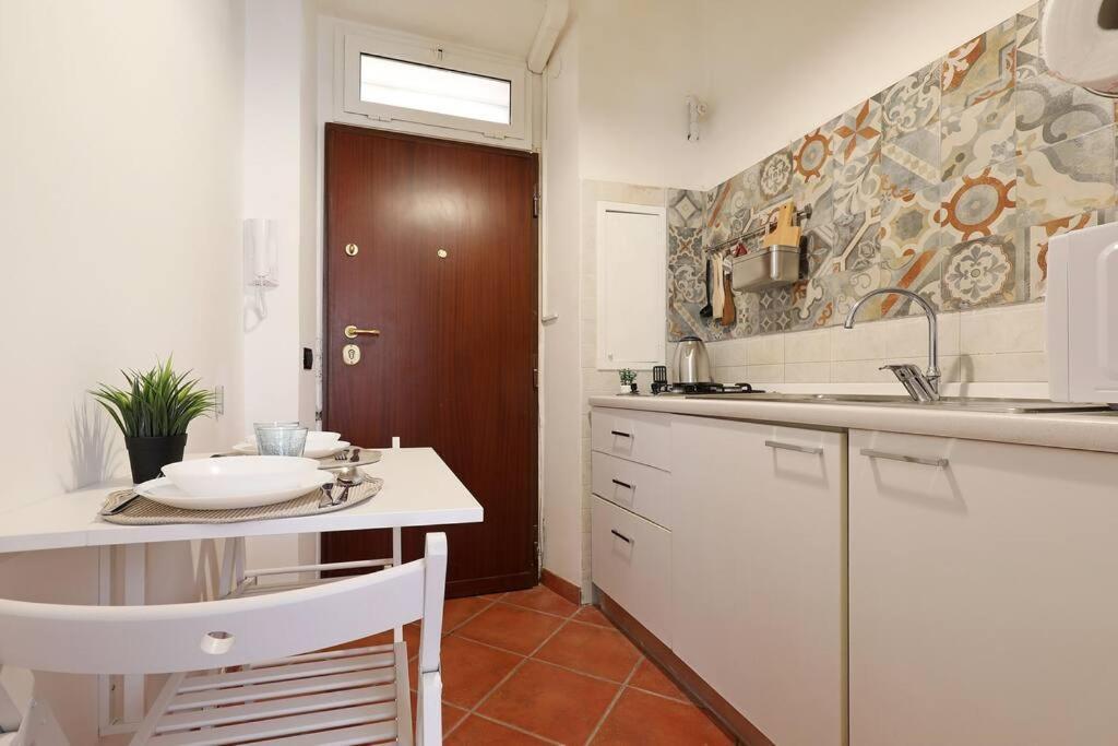 Blu Flamingo Trilussa Apartment Roma Exterior foto